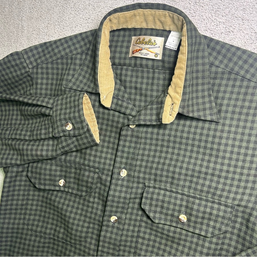 Vintage Cabela’s Flannel Shirt Men’s Medium Green Plaid USA Made Polyester